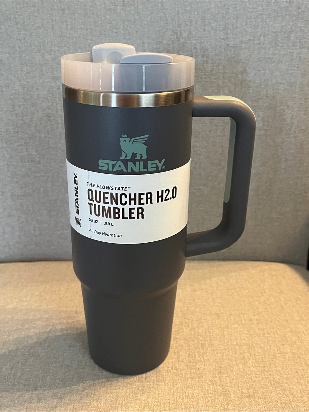 Stanley Quencher Tumbler - Matte Charcoal with Light Gray Lid